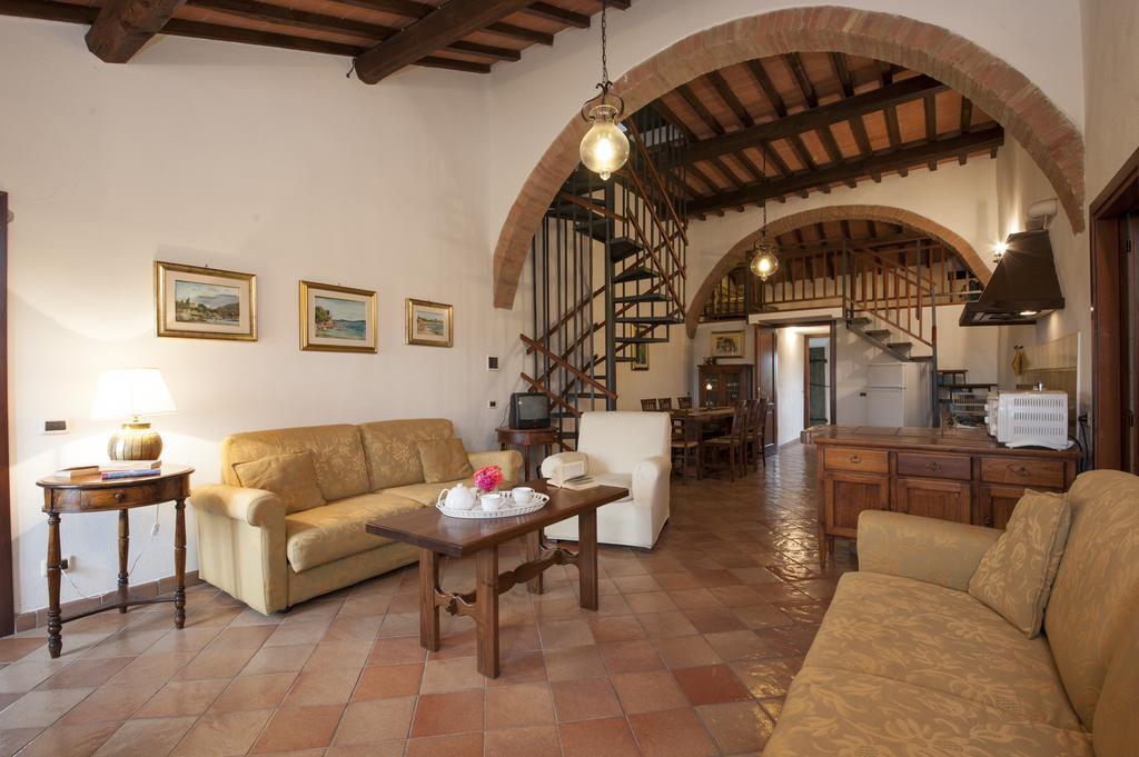 Agriturismo Ragoncino ラヤーティコ 部屋 写真